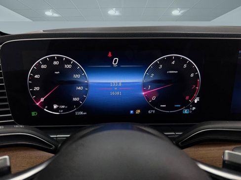 Certified 2025 Mercedes-Benz GLE 350 4MATIC image 17
