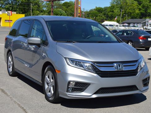 Used 2020 Honda Odyssey EX-L image 2