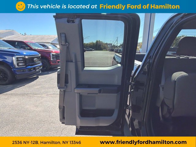 Used 2019 Ford F150 XLT w/ Equipment Group 302A Luxury AWD/4WD image 40
