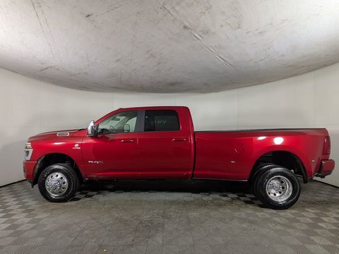 New 2026 RAM 3500 Laramie AWD/4WD image 3