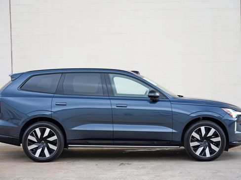 Used 2025 Volvo EX90 Ultra AWD/4WD image 53