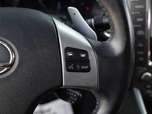 Used 2011 Lexus IS 350C w/ Luxury Pkg RWD image 27
