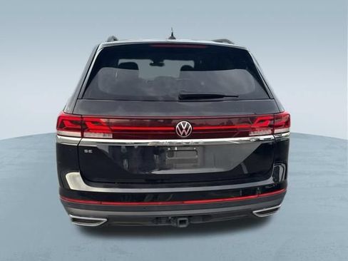 Used 2025 Volkswagen Atlas SE FWD image 7
