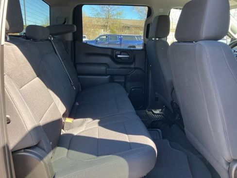 Used 2021 Chevrolet Silverado 1500 Custom AWD/4WD image 13
