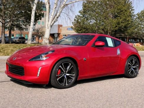 Used 2019 Nissan 370Z w/ Sport Package image 39