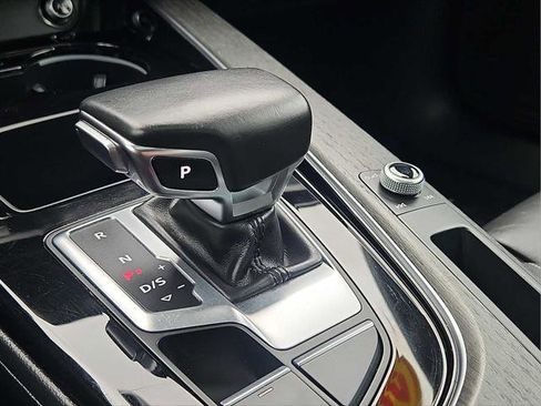 Used 2020 Audi A4 2.0T Premium w/ Convenience Package AWD/4WD image 29