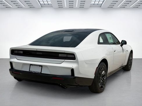 New 2026 Dodge Charger R/T AWD/4WD image 3