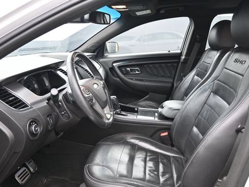 Used 2017 Ford Taurus SHO AWD/4WD image 33