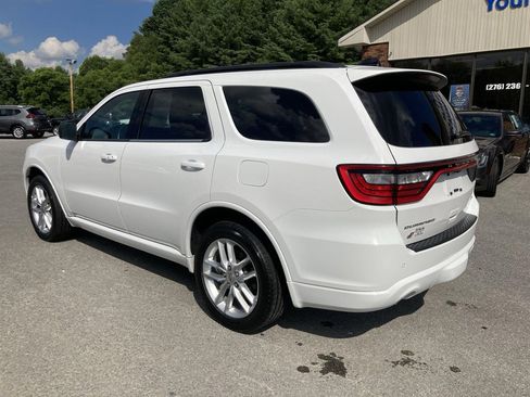 Used 2023 Dodge Durango GT image 7