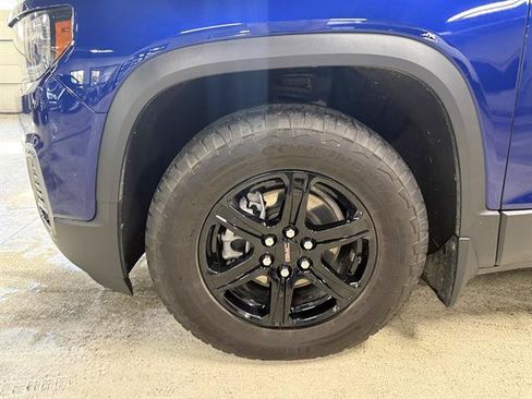 Certified 2023 GMC Acadia AT4 w/ Technology Package AWD/4WD image 20