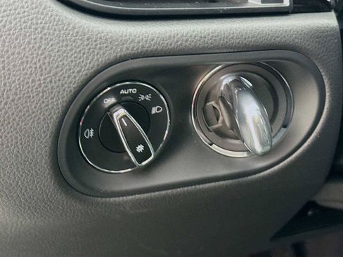 New 2026 Porsche Macan S image 11