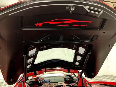 Used 2023 Chevrolet Corvette Stingray Preferred Cpe w/ Z51 Performance Package RWD image 21