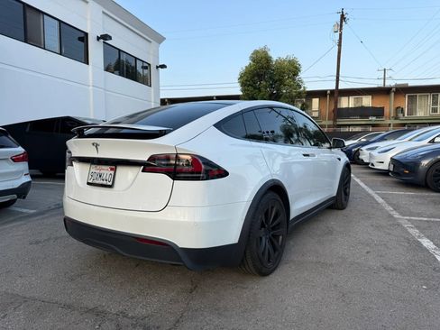 Used 2022 Tesla Model X AWD/4WD image 7
