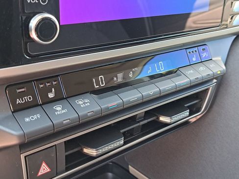 Used 2026 Toyota Camry LE w/ Convenience Package image 23