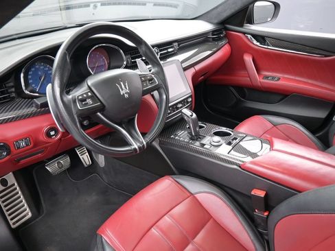 Used 2020 Maserati Quattroporte S GranSport Q4 AWD/4WD image 4