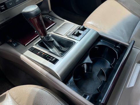 Used 2014 Lexus GX 460 w/ Premium Package AWD/4WD image 27