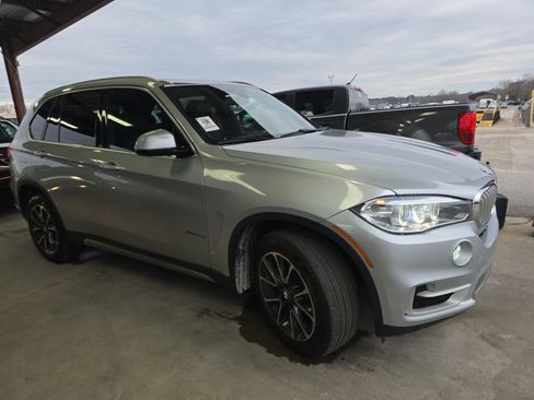 Used 2018 BMW X5 sDrive35i image 4