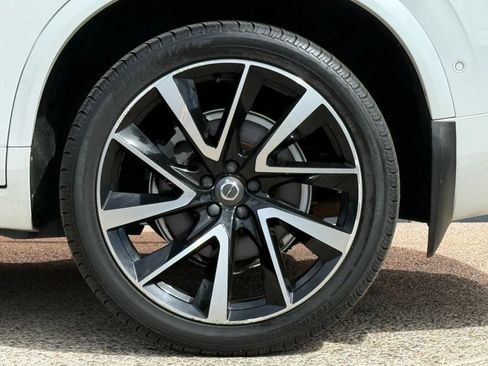 Used 2018 Volvo XC90 T6 Inscription w/ Convenience Package image 27