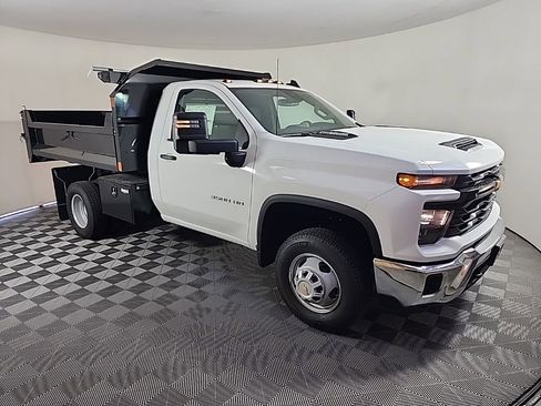 New 2025 Chevrolet Silverado 3500 W/T w/ WT Convenience Package image 1