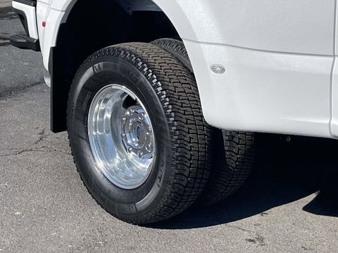 New 2026 Ford F350 Platinum AWD/4WD image 39