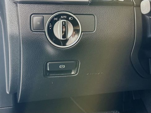 Used 2017 Mercedes-Benz GLE 350 image 11