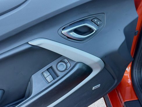 Used 2023 Chevrolet Camaro LT w/ Technology Package image 20