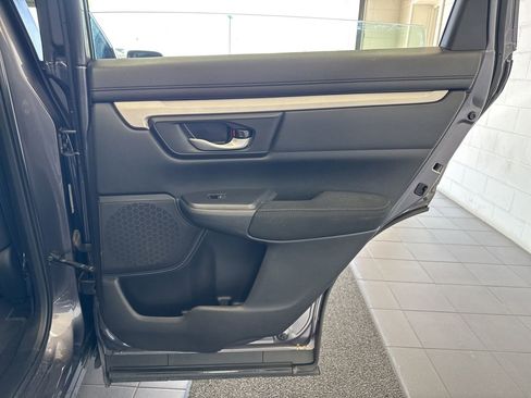 Used 2018 Honda CR-V LX image 46