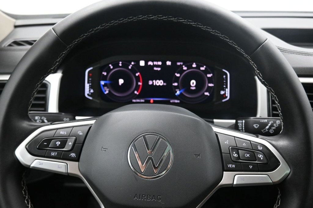 Used 2023 Volkswagen Atlas SEL AWD/4WD image 37