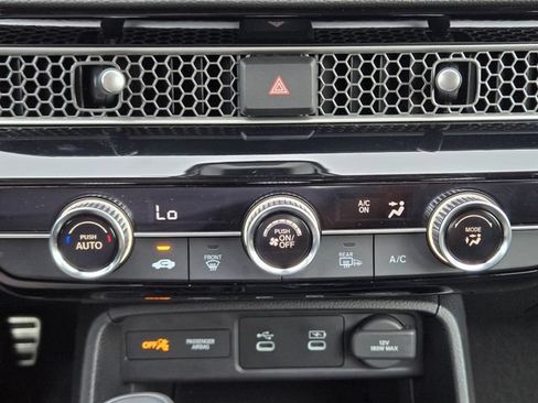 Used 2025 Honda Civic Sport image 18