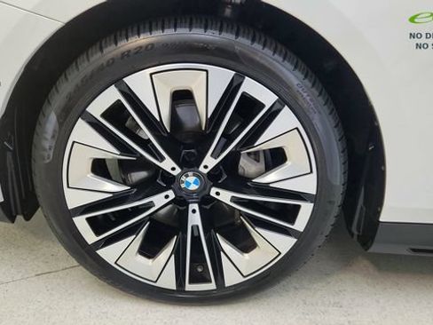 Used 2026 BMW 540i xDrive AWD/4WD image 63