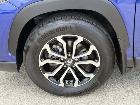 Used 2024 Toyota Corolla Cross AWD Hybrid image 10
