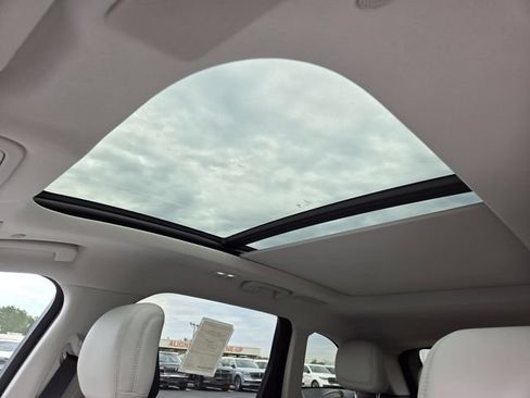 New 2026 Lincoln Nautilus Reserve AWD/4WD image 10