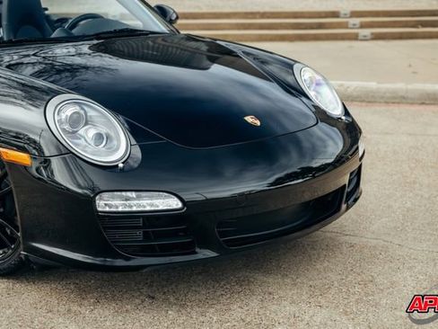 Used 2009 Porsche 911 Carrera image 23