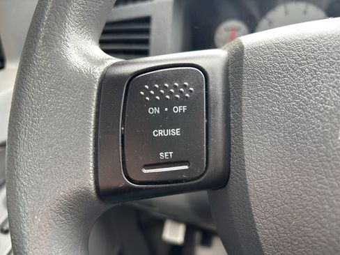 Used 2007 Dodge Ram 1500 Truck ST w/ SXT Group image 12