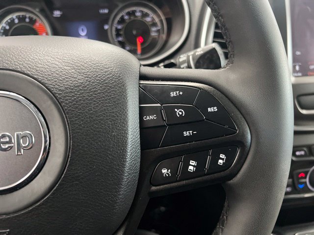 Used 2022 Jeep Cherokee Trailhawk AWD/4WD image 22