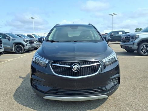 Used 2022 Buick Encore Preferred w/ Safety Package AWD/4WD image 2