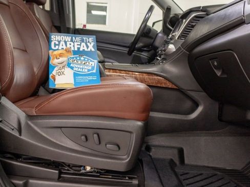 Used 2019 Chevrolet Suburban Premier w/ Premier Plus Edition image 5