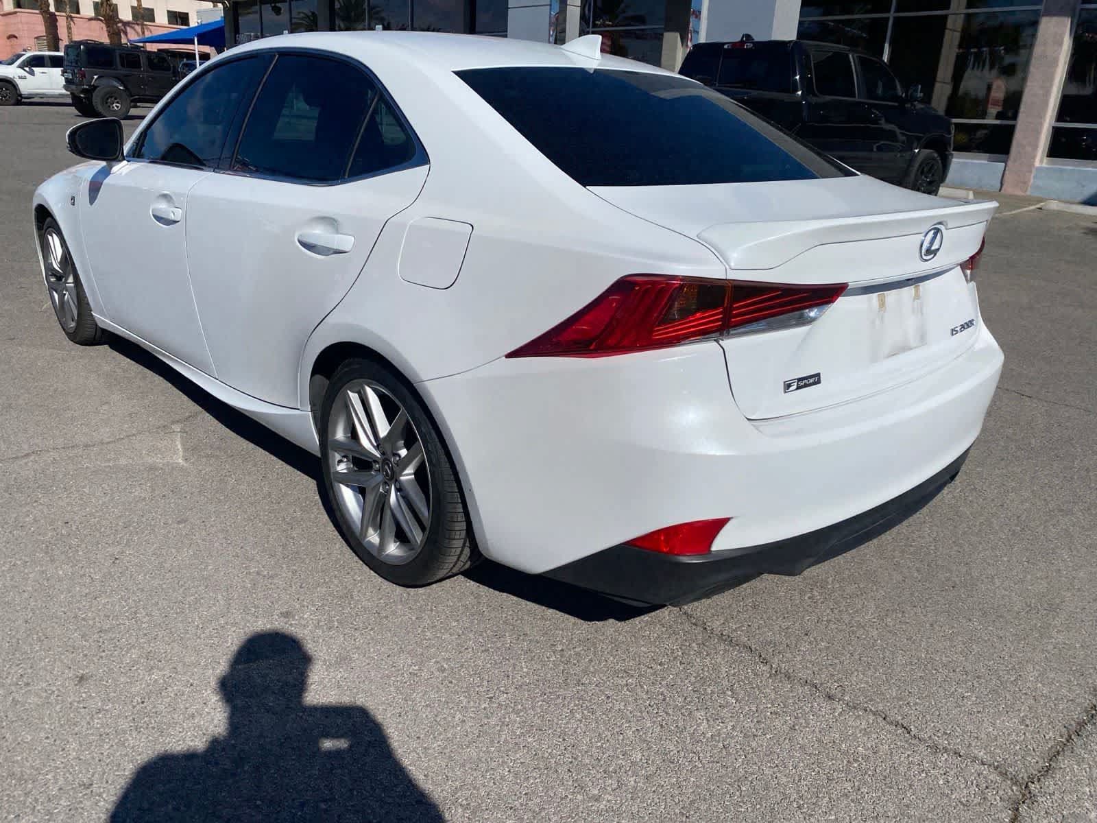 Used 2017 Lexus IS 200t F Sport w/ F Sport Package RWD image 9