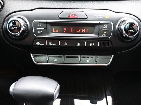Used 2020 Kia Sorento EX FWD image 34