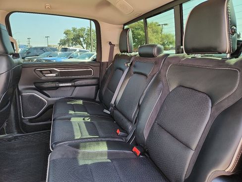 Used 2022 RAM 1500 Laramie AWD/4WD image 12