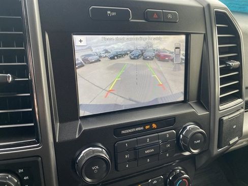 Used 2018 Ford F150 XLT w/ Equipment Group 302A Luxury image 22