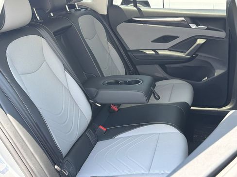 New 2026 Volkswagen Tiguan SE AWD/4WD image 22