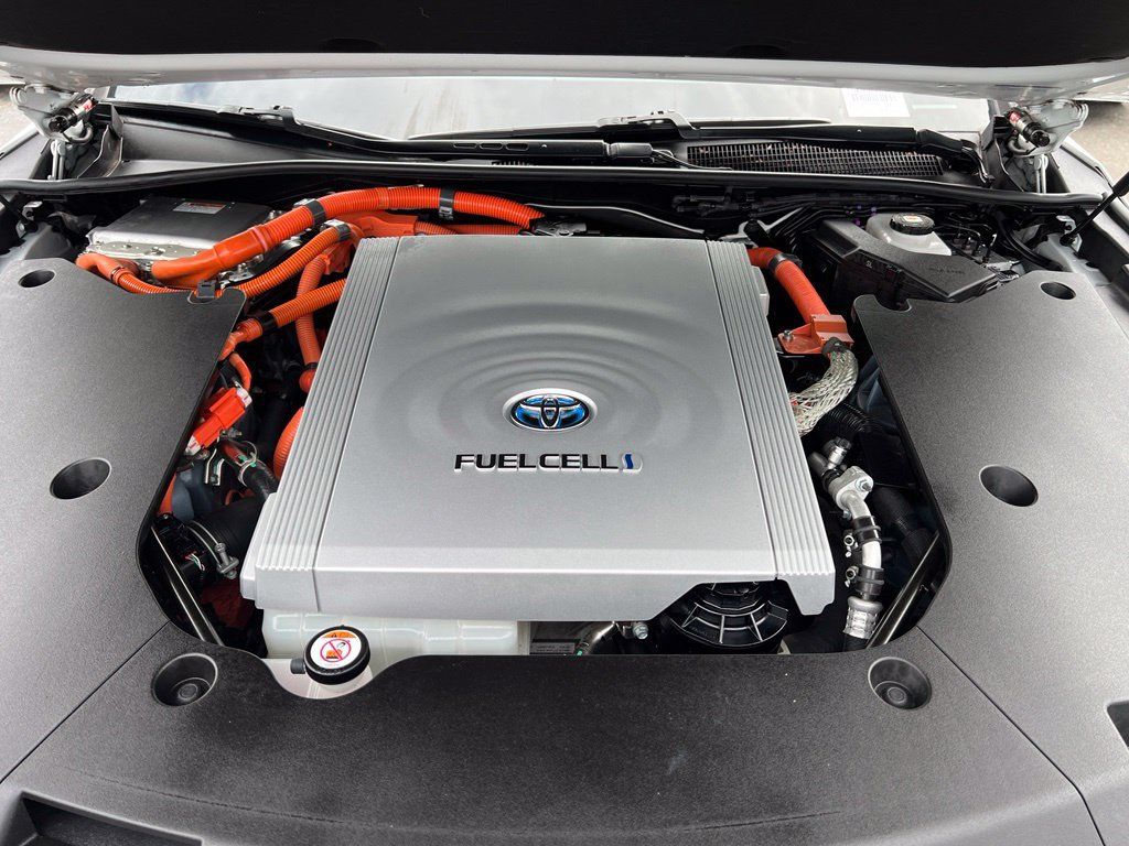 Certified 2022 Toyota Mirai w/ Advanced Technology Package RWD image 41