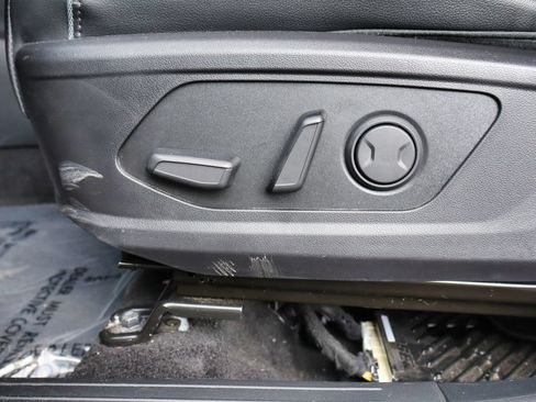 Used 2024 Hyundai Santa Cruz Limited AWD/4WD image 45