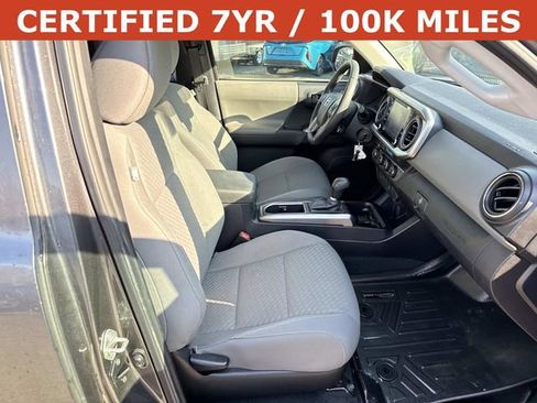 Used 2021 Toyota Tacoma SR5 image 9