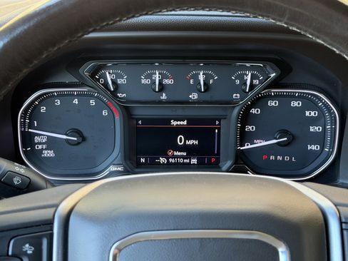 Used 2019 GMC Sierra 1500 SLT w/ SLT Premium Plus Package image 40