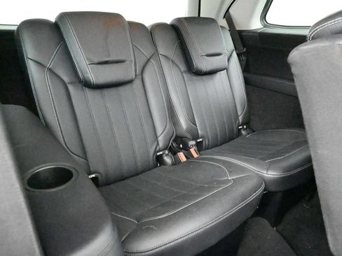 Used 2016 Mercedes-Benz GL 450 4MATIC w/ Premium I Package image 24