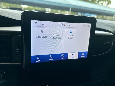 Used 2023 Ford Explorer Limited w/ Equipment Group 301A AWD/4WD image 18