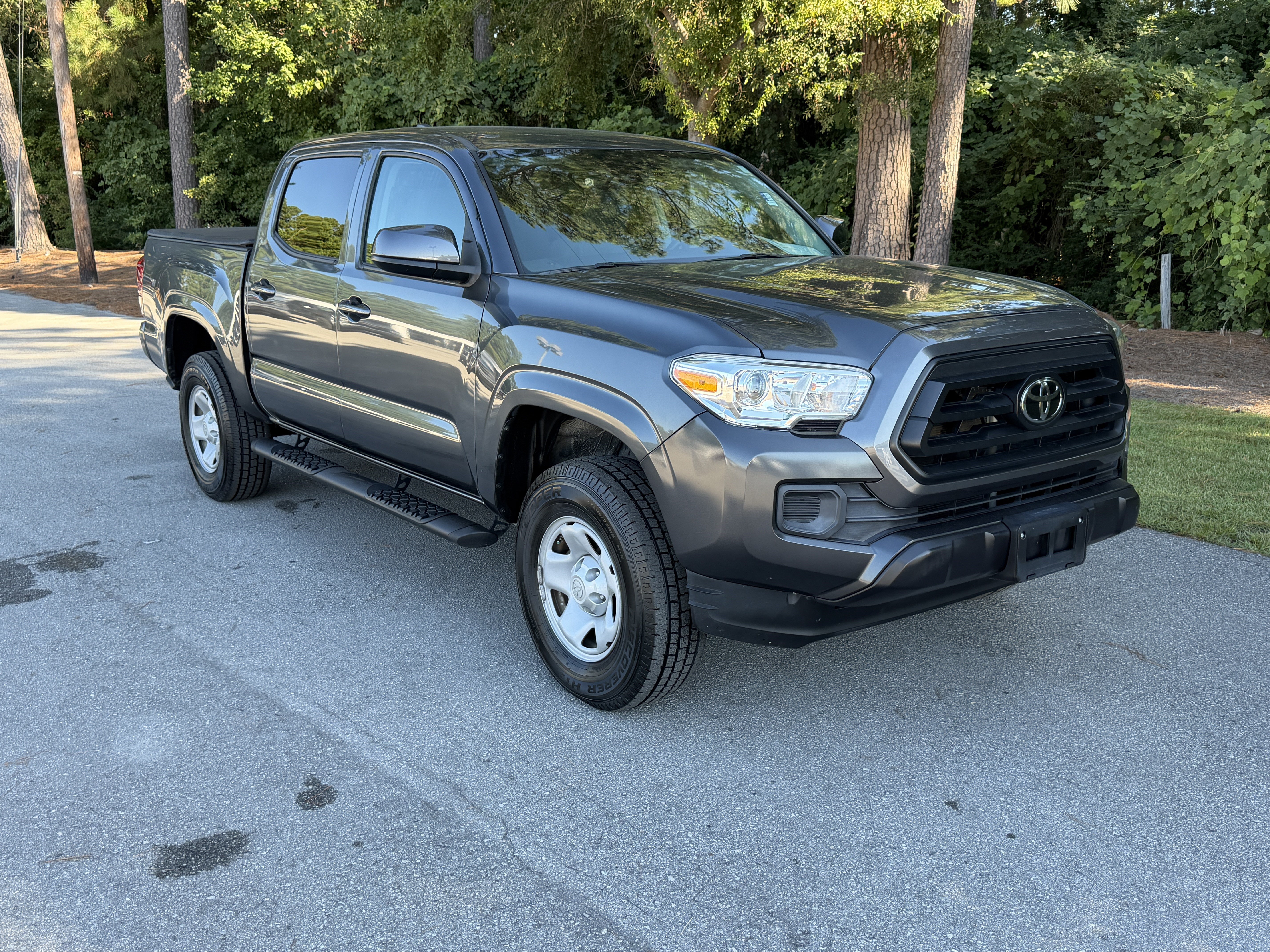 Used 2023 Toyota Tacoma SR AWD/4WD image 10