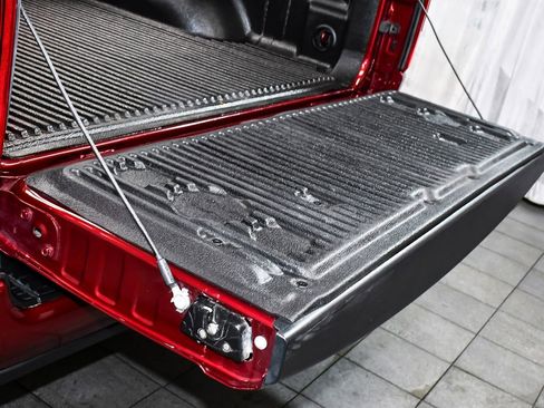 Used 2023 RAM 1500 Big Horn AWD/4WD image 55